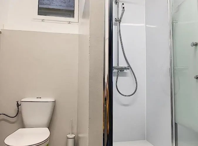 Roussillon Avec Terrasse * Perpignan